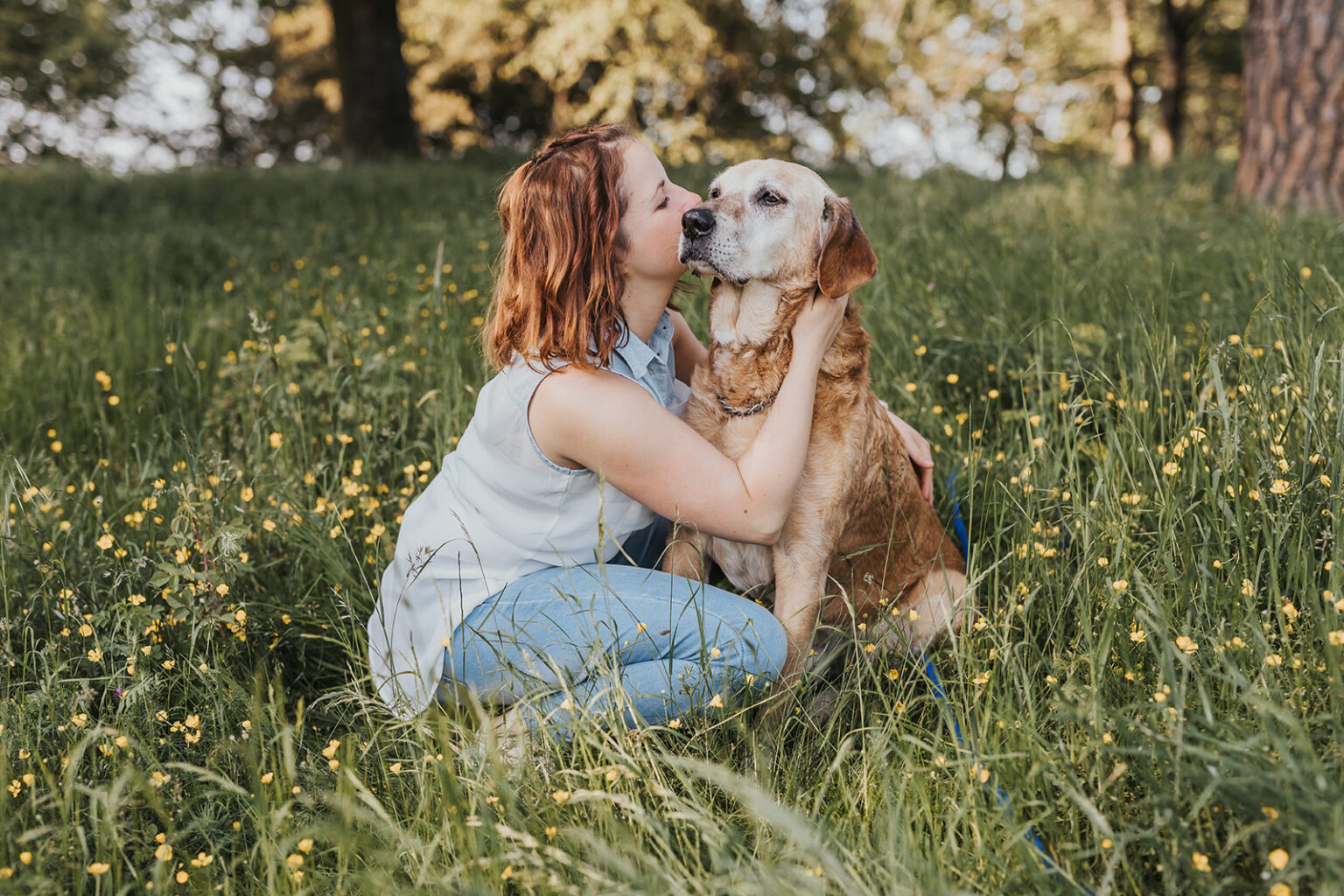 Coach-Your-Dog Trainer-Team mit Hund in Leonberg